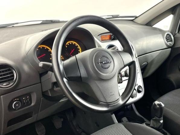 Opel Corsa D Рестайлинг II с пробегом 2013 года, цена 600 000 рублей, 76970 км, хэтчбек, Автокод Объявления