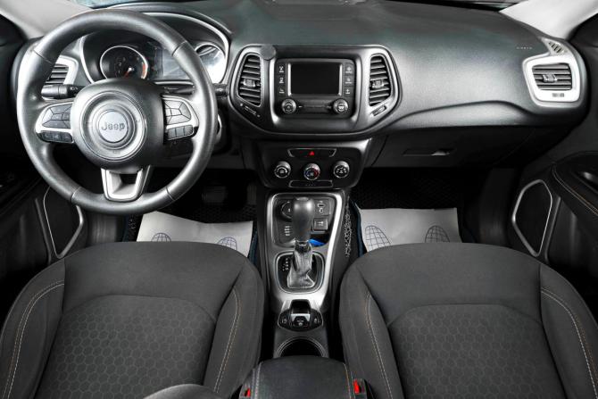 Jeep Compass II с пробегом 2018 года, цена 2 159 000 рублей, 117000 км, внедорожник, Автокод Объявления