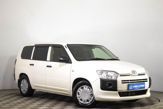 Toyota Probox I Рестайлинг с пробегом 2018 года, цена 1 079 000 рублей, 104639 км, универсал, Автокод Объявления