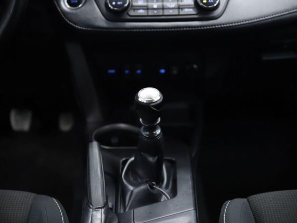 Toyota RAV4 IV (XA40) Рестайлинг с пробегом 2019 года, цена 2 630 000 рублей, 157205 км, внедорожник, Автокод Объявления