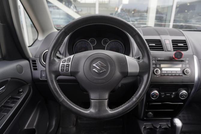Suzuki SX4 I (Classic) Рестайлинг с пробегом 2010 года, цена 870 000 рублей, 172000 км, хэтчбек, Автокод Объявления