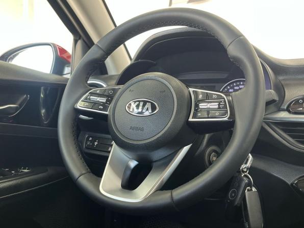 Kia Cerato IV с пробегом 2019 года, цена 1 749 000 рублей, 114000 км, седан, Автокод Объявления