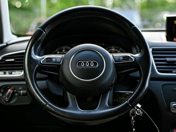 Audi Q3 I (8U) Рестайлинг с пробегом 2015 года, цена 1 680 000 рублей, 197516 км, внедорожник, Автокод Объявления