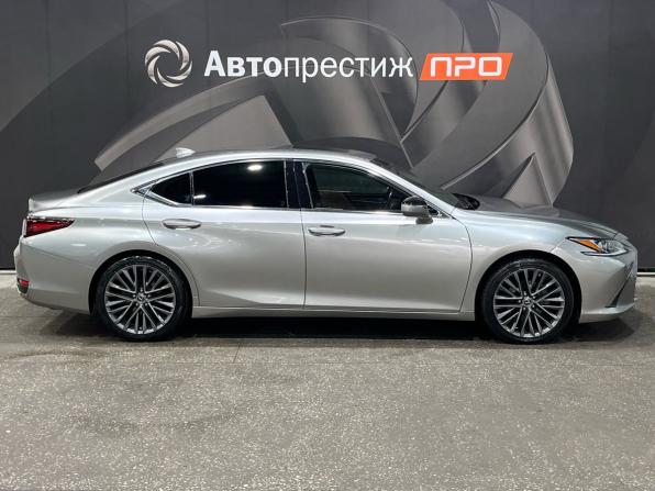 Lexus ES VII с пробегом 2018 года, цена 2 940 000 рублей, 152000 км, седан, Автокод Объявления