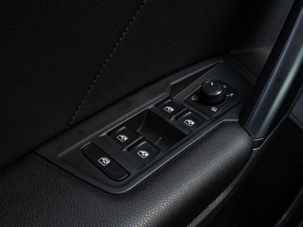 Volkswagen Tiguan II с пробегом 2019 года, цена 2 570 000 рублей, 221753 км, внедорожник, Автокод Объявления