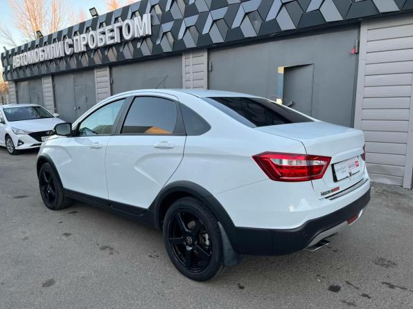 Lada (ВАЗ) Vesta I с пробегом 2021 года, цена 1 098 926 рублей, 132300 км, седан, Автокод Объявления