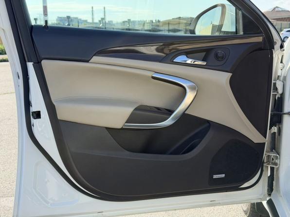 Opel Insignia I с пробегом 2012 года, цена 1 120 000 рублей, 178555 км, седан, Автокод Объявления