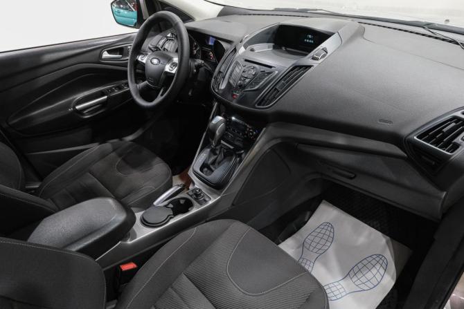 Ford Kuga II с пробегом 2016 года, цена 1 499 000 рублей, 113961 км, внедорожник, Автокод Объявления