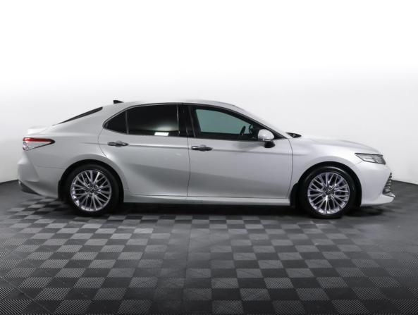 Toyota Camry VIII (XV70) с пробегом 2021 года, цена 3 450 000 рублей, 53000 км, седан, Автокод Объявления