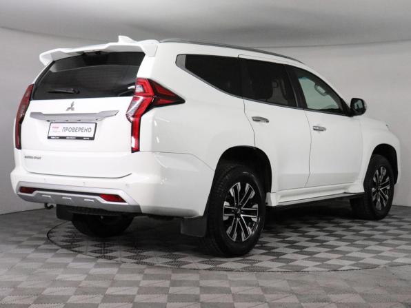 Mitsubishi Montero Sport III Рестайлинг с пробегом 2022 года, цена 4 349 000 рублей, 50800 км, внедорожник, Автокод Объявления