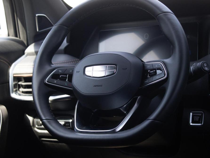 Geely Okavango I Рестайлинг Москва  - изображение 12