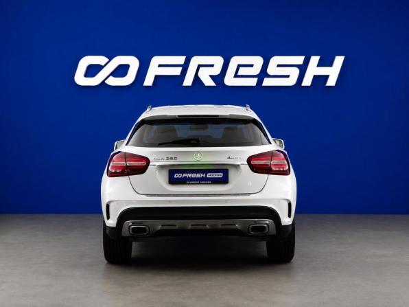 Mercedes-Benz GLA I (X156) Рестайлинг с пробегом 2018 года, цена 3 699 777 рублей, 37387 км, внедорожник, Автокод Объявления