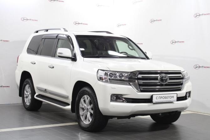 Toyota Land Cruiser 200 Series Рестайлинг 2 с пробегом 2020 года, цена 9 900 000 рублей, 55836 км, внедорожник, Автокод Объявления
