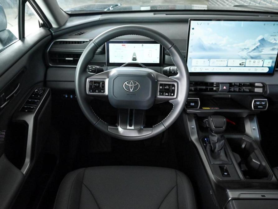 Toyota RAV4 VI (XA60) Екатеринбург  - изображение 11
