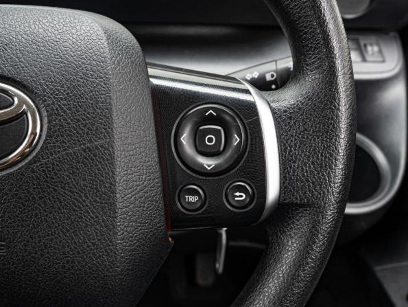 Toyota Sienta II Рестайлинг с пробегом 2020 года, цена 1 380 000 рублей, 142413 км, компактвэн, Автокод Объявления