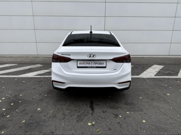 Hyundai Solaris II с пробегом 2019 года, цена 1 550 000 рублей, 64615 км, седан, Автокод Объявления