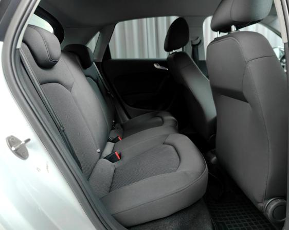 Audi A1 I (8X) с пробегом 2013 года, цена 948 000 рублей, 130496 км, хэтчбек, Автокод Объявления