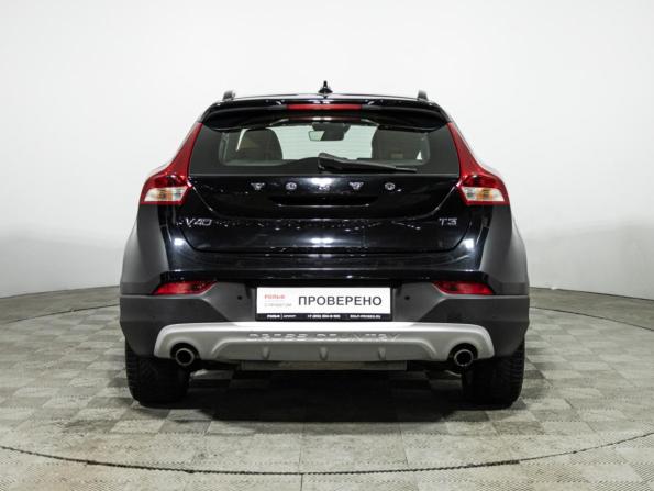 Volvo V40 Cross Country I Рестайлинг с пробегом 2017 года, цена 1 770 000 рублей, 120498 км, хэтчбек, Автокод Объявления