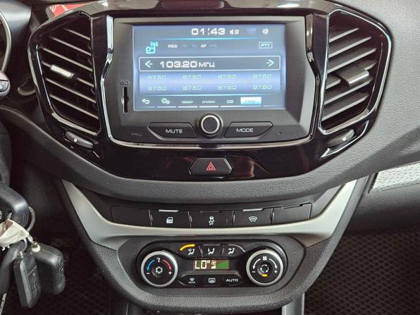 Lada (ВАЗ) Vesta I с пробегом 2019 года, цена 1 049 000 рублей, 126000 км, универсал, Автокод Объявления
