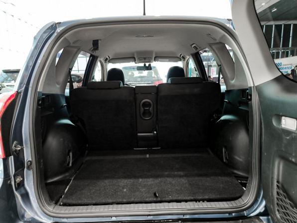 Toyota RAV4 III (XA30) Рестайлинг с пробегом 2012 года, цена 1 600 000 рублей, 210000 км, внедорожник, Автокод Объявления