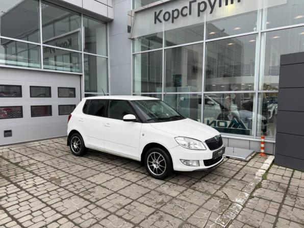 Skoda Fabia II Рестайлинг с пробегом 2012 года, цена 696 000 рублей, 69428 км, хэтчбек, Автокод Объявления