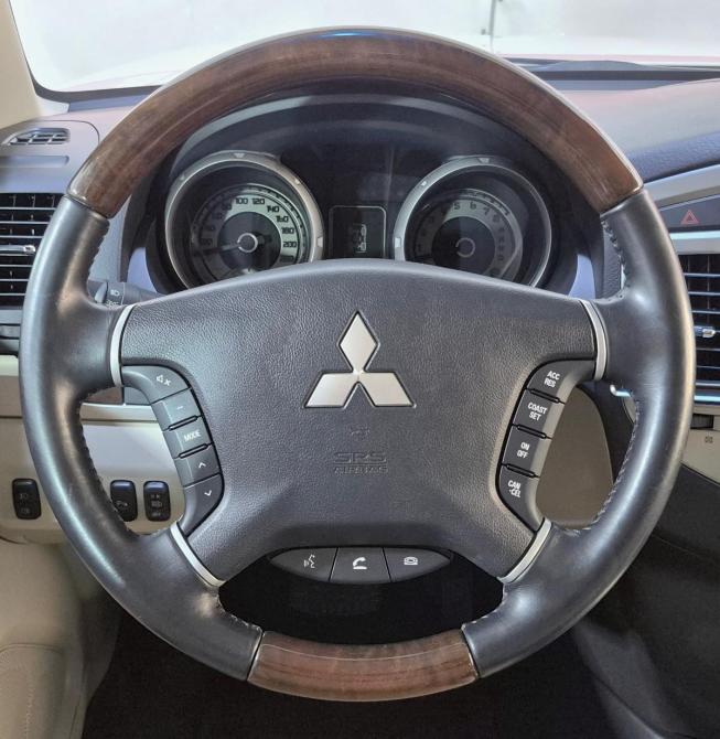 Mitsubishi Pajero IV Рестайлинг 2 Воронеж  - изображение 11
