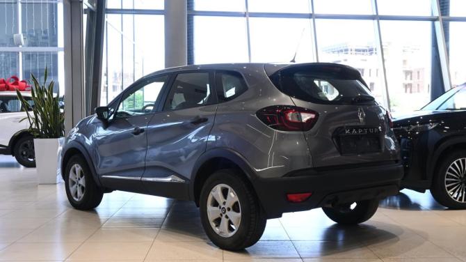 Renault Kaptur I с пробегом 2018 года, цена 1 280 000 рублей, 118000 км, внедорожник, Автокод Объявления