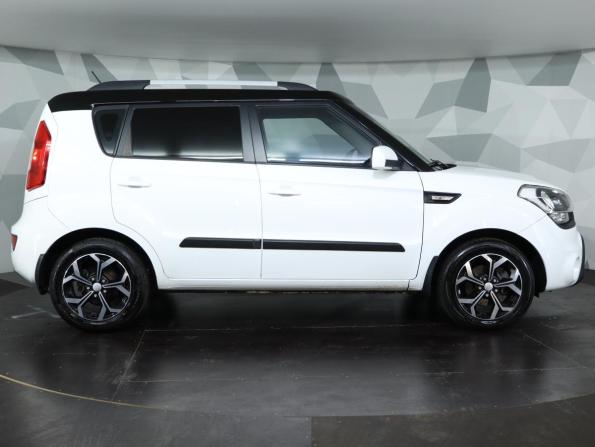 Kia Soul I Рестайлинг с пробегом 2014 года, цена 949 000 рублей, 143378 км, хэтчбек, Автокод Объявления