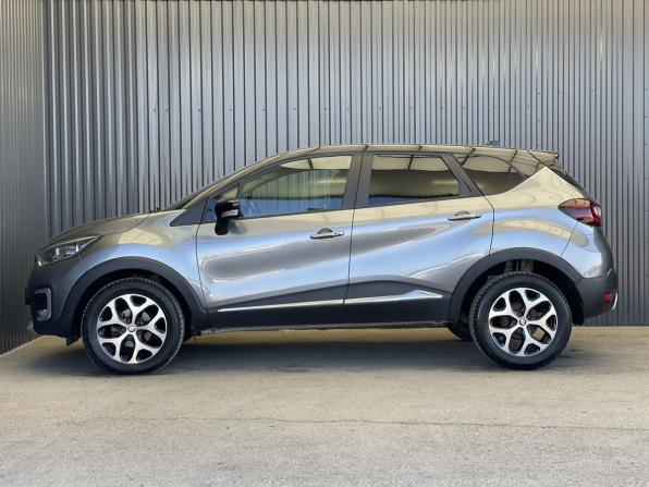 Renault Kaptur I Рестайлинг с пробегом 2021 года, цена 1 647 000 рублей, 68775 км, внедорожник, Автокод Объявления