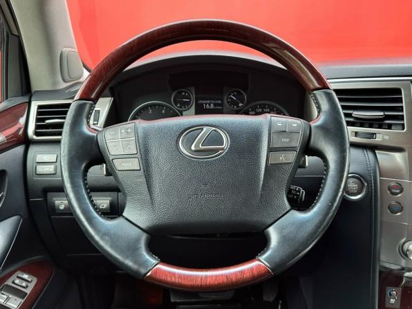 Lexus LX III Рестайлинг с пробегом 2013 года, цена 3 500 000 рублей, 417473 км, внедорожник, Автокод Объявления