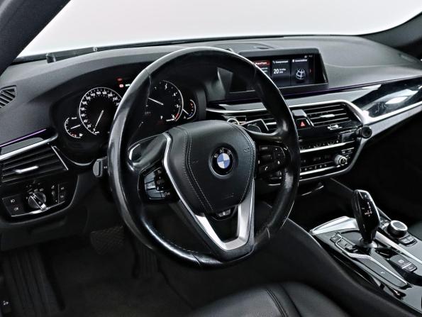 BMW 5 серии VII (G30/G31/G38) с пробегом 2019 года, цена 2 690 000 рублей, 245000 км, седан, Автокод Объявления