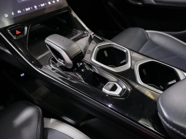 Geely Atlas II с пробегом 2024 года, цена 2 966 000 рублей, 58322 км, внедорожник, Автокод Объявления