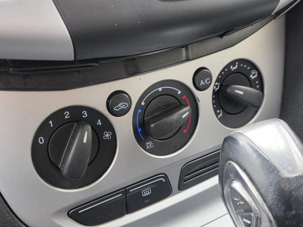 Ford Focus III с пробегом 2012 года, цена 630 000 рублей, 216295 км, хэтчбек, Автокод Объявления