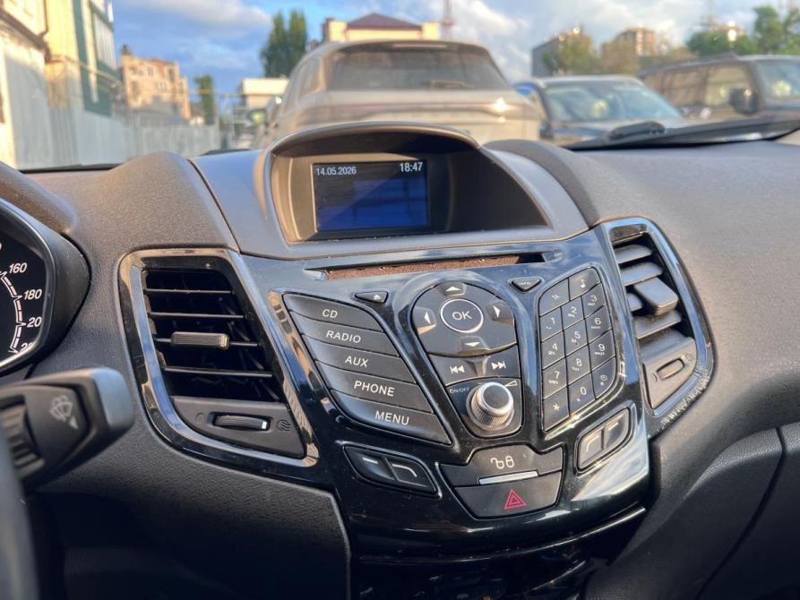 Ford Fiesta Mk6 Рестайлинг Ростов-на-Дону  - изображение 14