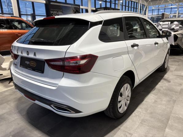 Lada (ВАЗ) Vesta I Рестайлинг (NG) с пробегом 2024 года, цена 1 299 000 рублей, 72921 км, универсал, Автокод Объявления
