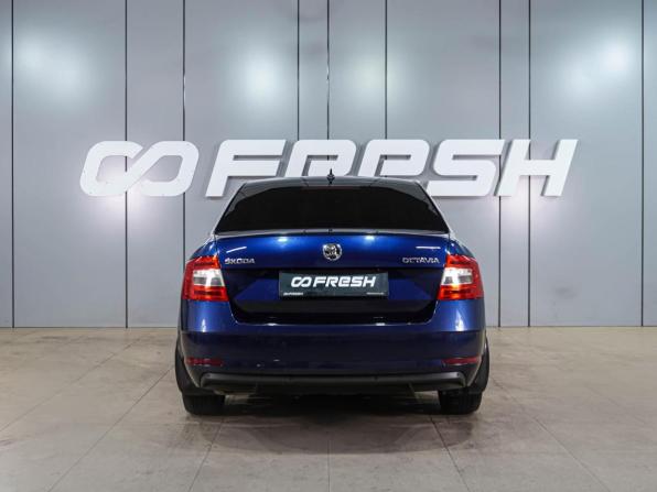Skoda Octavia III (A7) Рестайлинг с пробегом 2017 года, цена 1 999 000 рублей, 156158 км, лифтбек, Автокод Объявления
