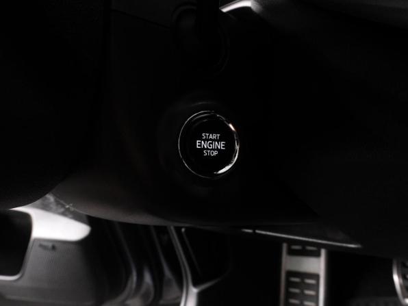 Skoda Octavia IV (A8) с пробегом 2020 года, цена 2 679 000 рублей, 105070 км, лифтбек, Автокод Объявления