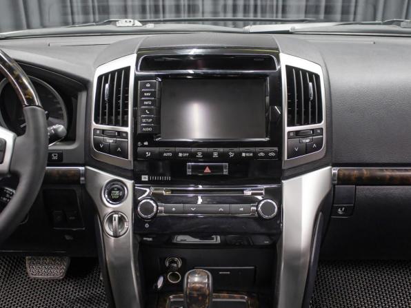 Toyota Land Cruiser 200 Series Рестайлинг 1 с пробегом 2015 года, цена 4 898 000 рублей, 180212 км, внедорожник, Автокод Объявления