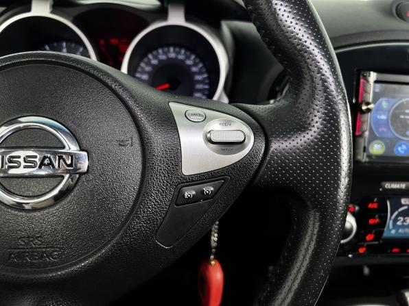 Nissan Juke I с пробегом 2012 года, цена 1 090 000 рублей, 156142 км, внедорожник, Автокод Объявления