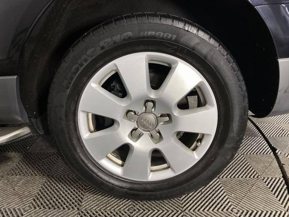 Audi Q7 I (4L) Рестайлинг с пробегом 2009 года, цена 1 840 000 рублей, 225138 км, внедорожник, Автокод Объявления