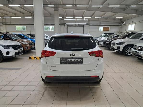 Kia Ceed II Рестайлинг с пробегом 2017 года, цена 1 050 000 рублей, 208383 км, универсал, Автокод Объявления