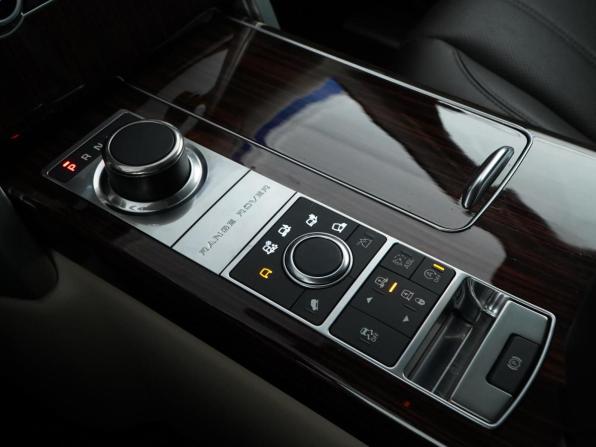 Land Rover Range Rover IV с пробегом 2016 года, цена 4 199 046 рублей, 96713 км, внедорожник, Автокод Объявления