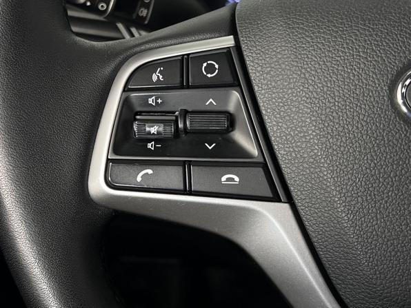 Hyundai Solaris II Рестайлинг с пробегом 2020 года, цена 1 850 000 рублей, 82524 км, седан, Автокод Объявления