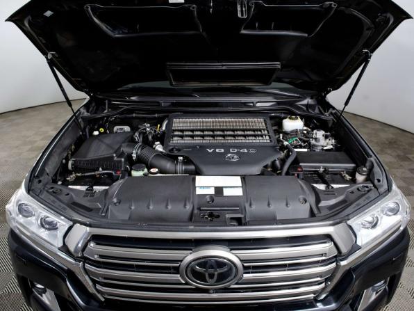 Toyota Land Cruiser 200 Series Рестайлинг 2 с пробегом 2019 года, цена 6 298 000 рублей, 188708 км, внедорожник, Автокод Объявления
