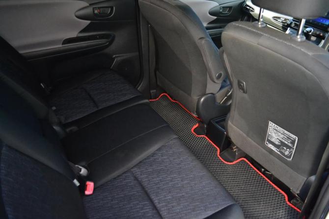 Toyota Wish II с пробегом 2011 года, цена 1 350 000 рублей, 162588 км, минивэн, Автокод Объявления