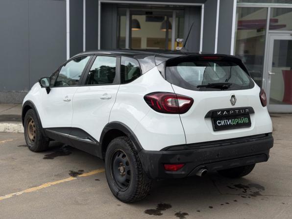 Renault Kaptur I Рестайлинг с пробегом 2021 года, цена 919 000 рублей, 123113 км, внедорожник, Автокод Объявления