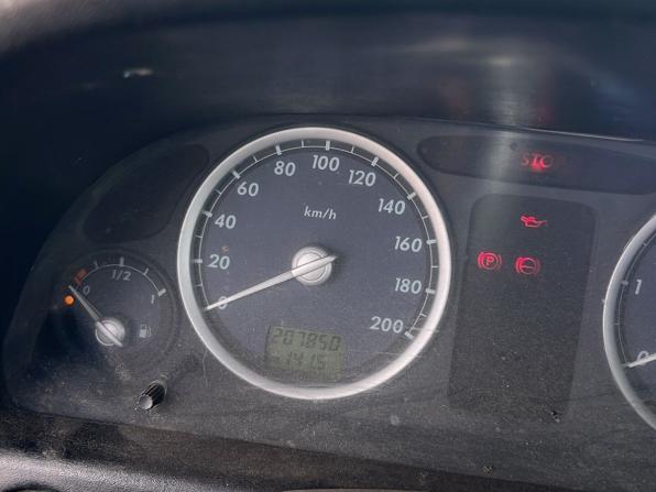 ГАЗ 31105 «Волга» с пробегом 2006 года, цена 99 000 рублей, 207805 км, седан, Автокод Объявления