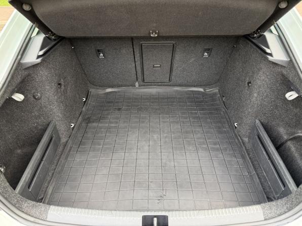 Skoda Octavia III (A7) Рестайлинг с пробегом 2019 года, цена 1 665 000 рублей, 184605 км, лифтбек, Автокод Объявления
