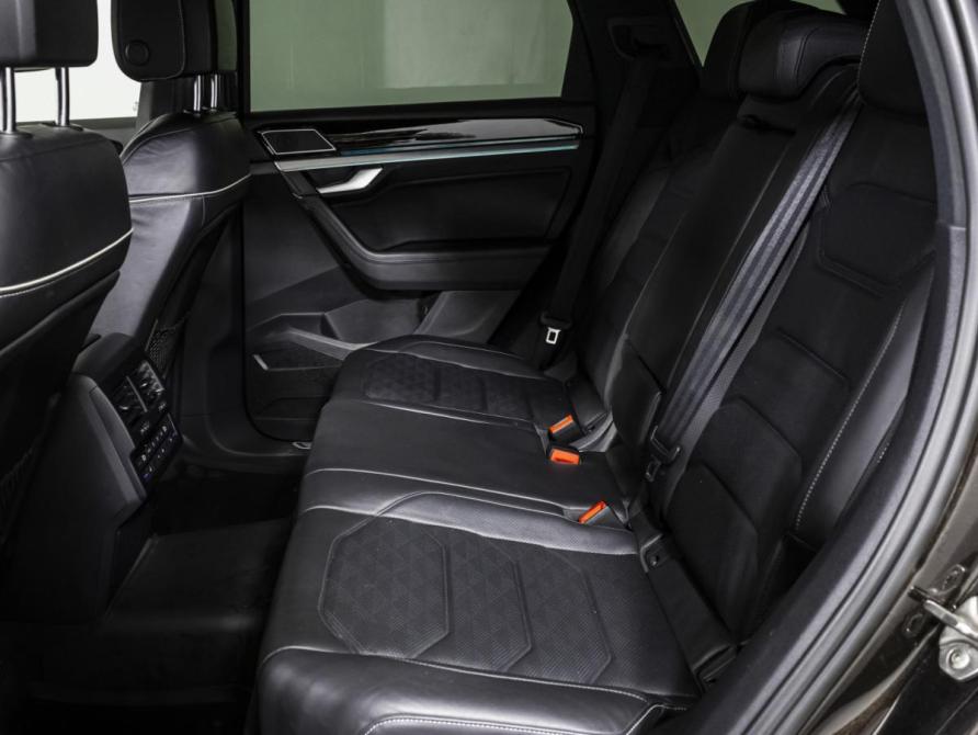 Volkswagen Touareg III Москва  - изображение 14