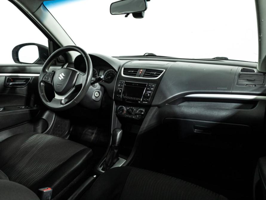 Suzuki Swift IV Санкт-Петербург  - изображение 9